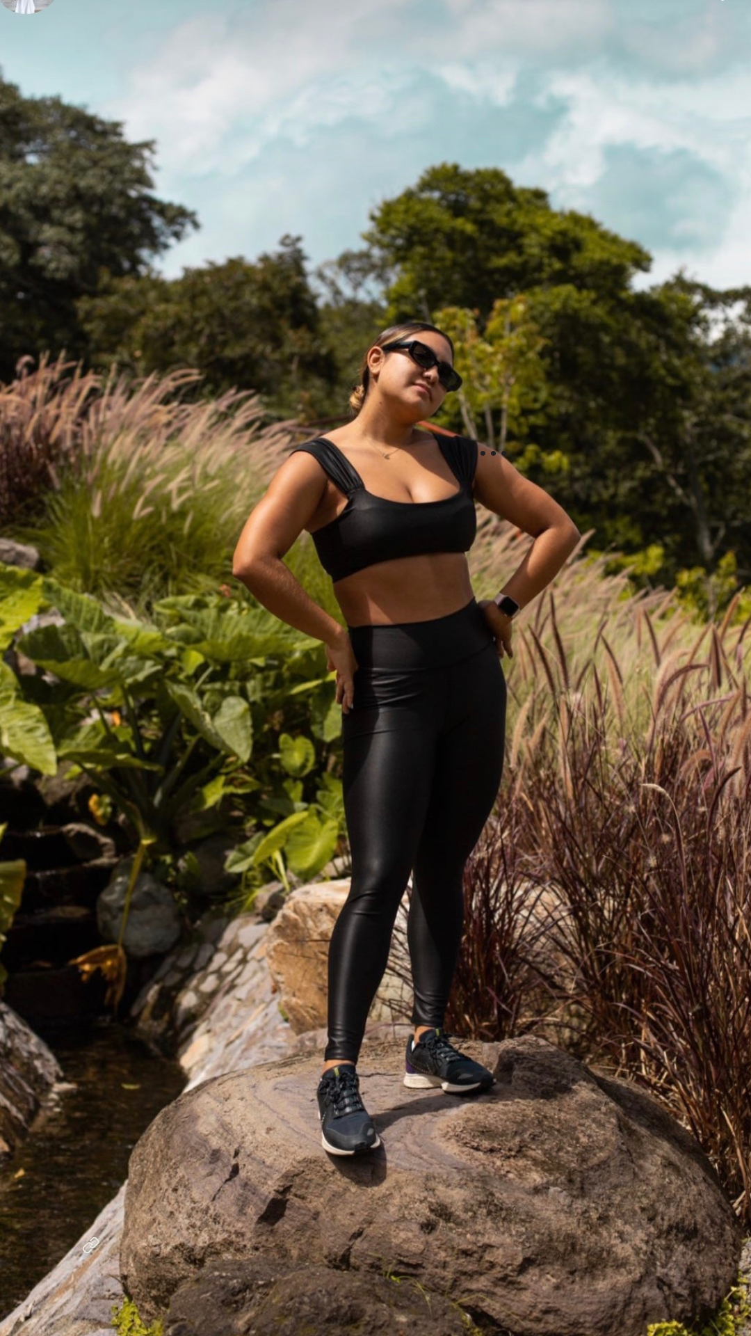 LILI SPORT BRA CUERINA