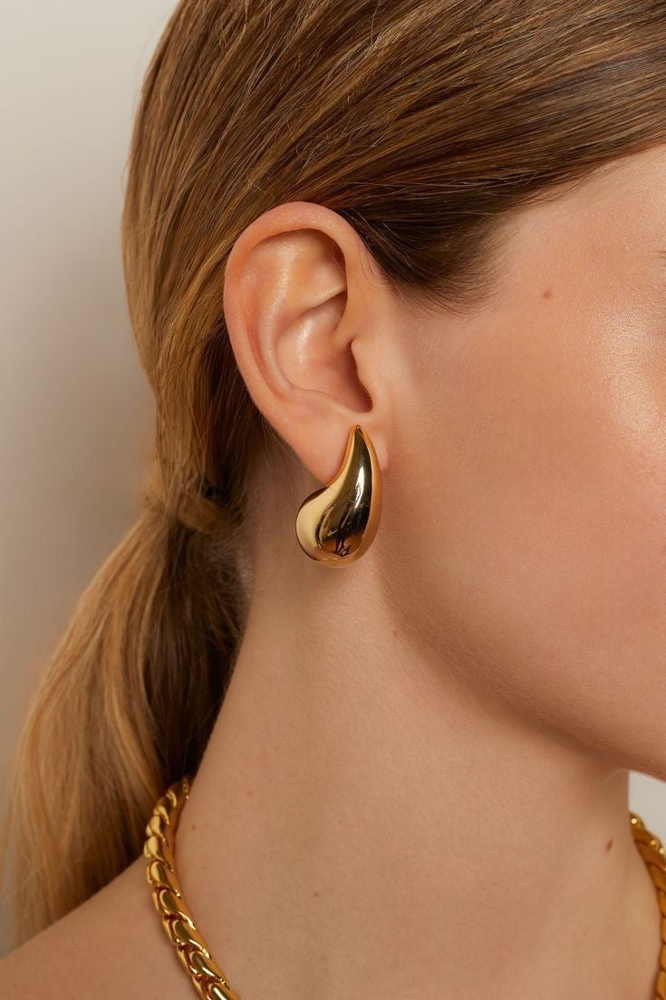 ARETES STUDS GOTAS