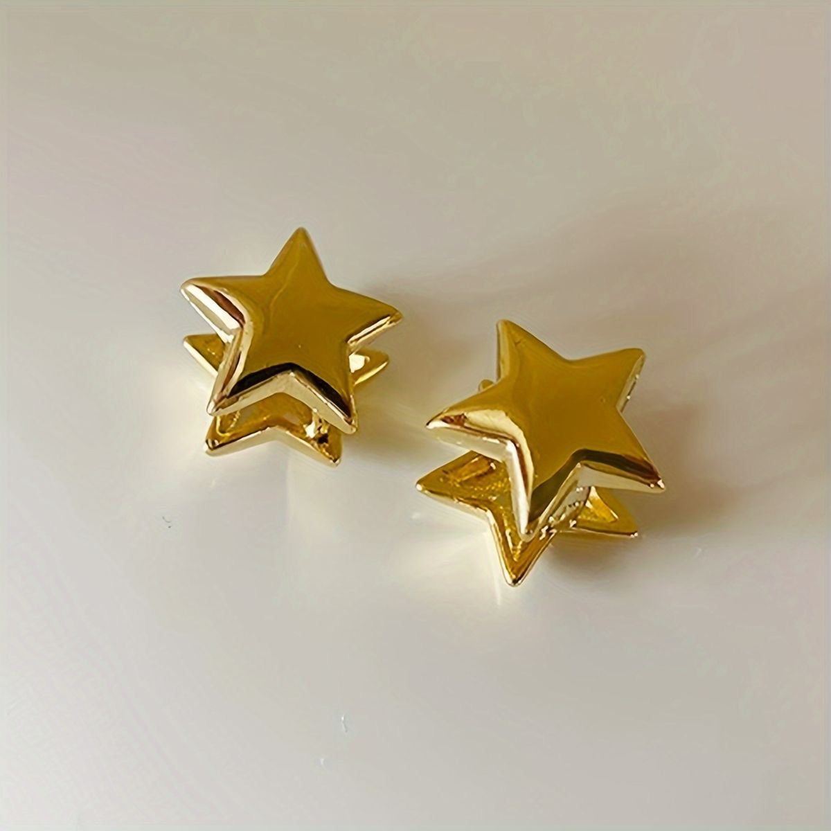 ARETES ESTRELLA